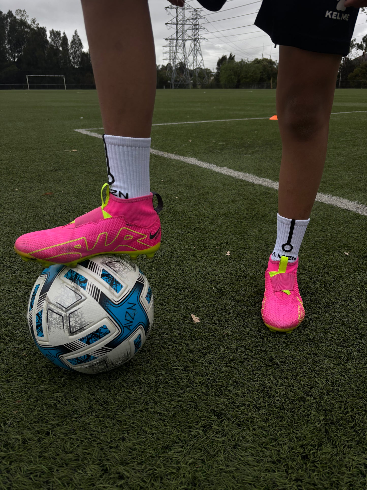 AVZN Kids Pro Grips - Premium Non-Slip Grip Socks for Young Athletes