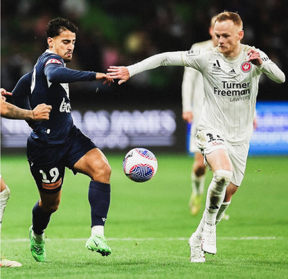 AVZN Elite Grips - First in Australia with Heel Grip Technology | Anti-Blister Grip Socks